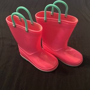 Bubblegum Pink Kids Rubber Rain Boots size 7